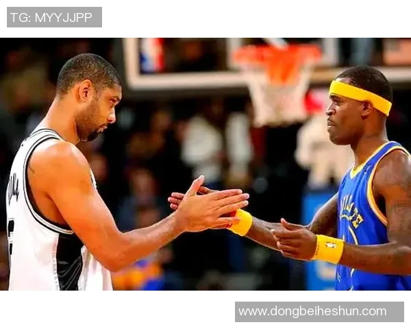 勇士与马刺首场对决精彩回顾球星表现与战术分析一览